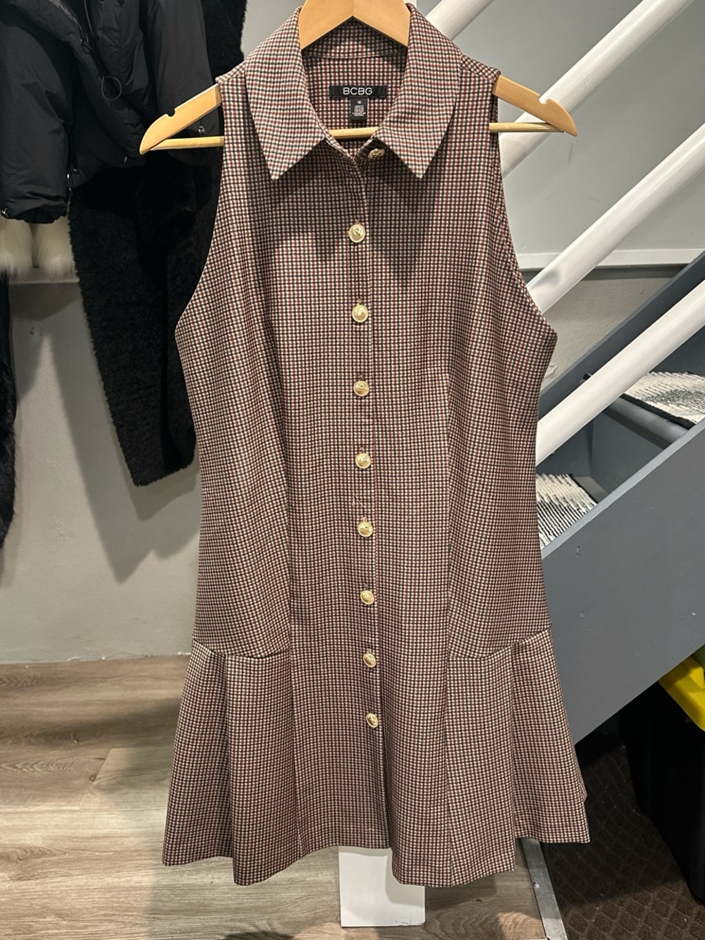 BCBG Sleeveless Micro Gingham Drop Waist Button-Front Dress in Brown